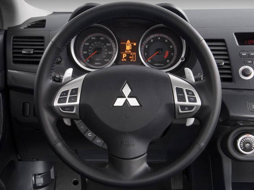 Mitsubishi Lancer Interior 