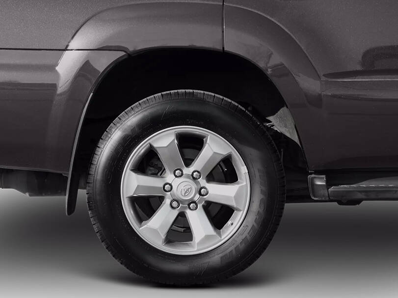 تويوتا 4رنر الجيل الرابع (N210) الخارجية 