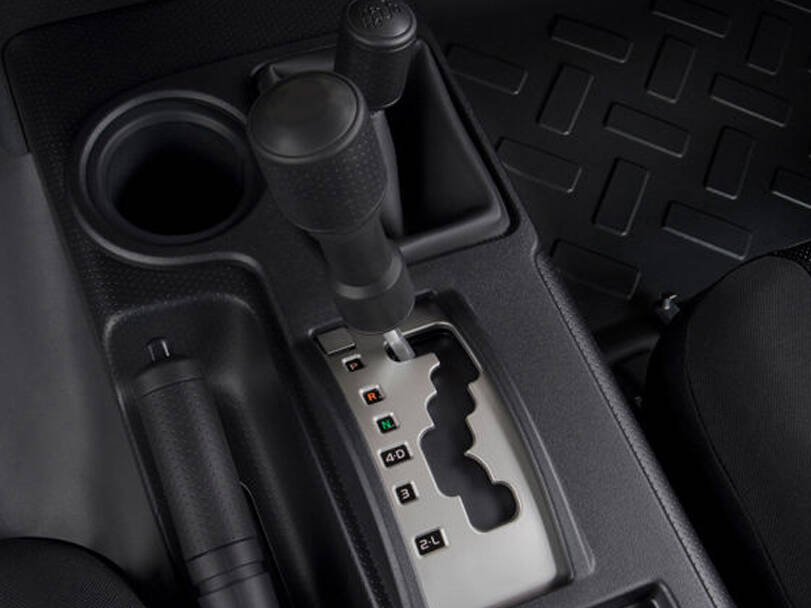 Toyota FJ Cruiser Interior 