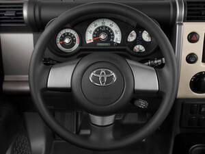 Toyota FJ Cruiser Interior 