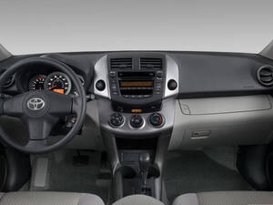 تويوتا راف 4 الداخلية 