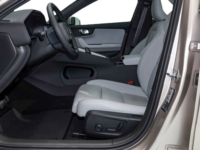 بولستار 2 2026 الداخلية 