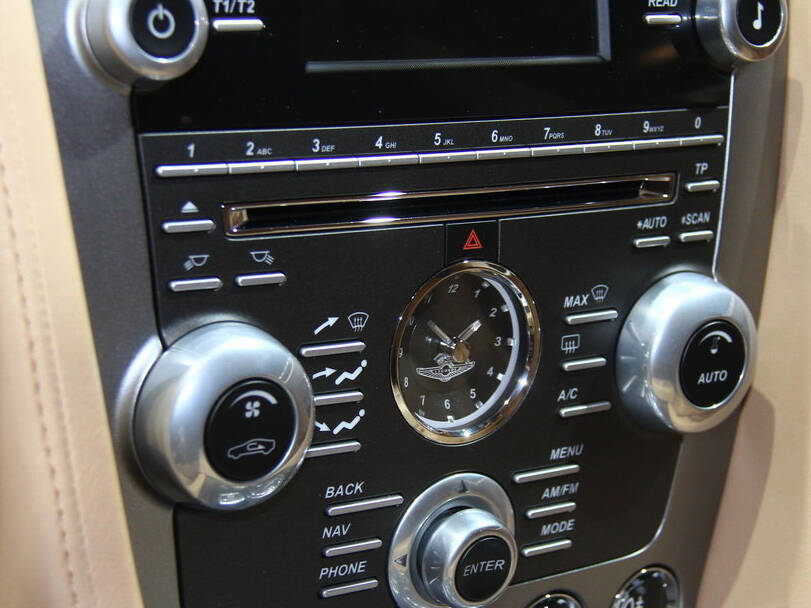 أستون مارتن Lagonda Taraf الداخلية 