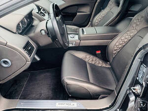 أستون مارتن Rapide S الداخلية 