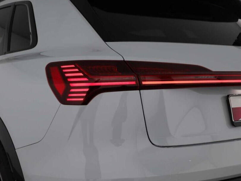 Audi Q8 e-tron Exterior 