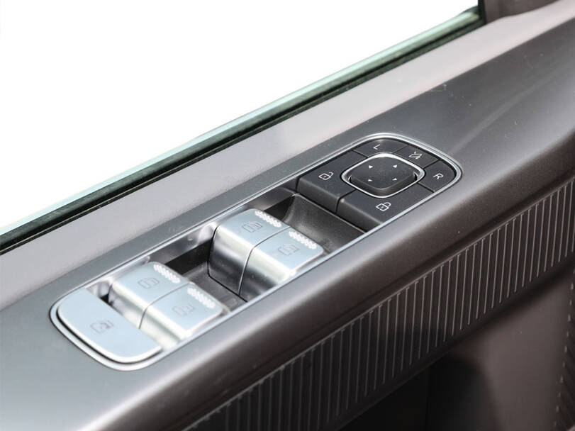 BAIC BJ40 Plus Interior 