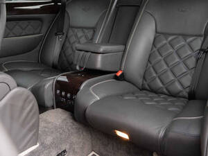 بينتلي بروك لاندز الداخلية 