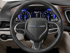 كرايسلر فوييجر الداخلية 