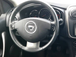 Dacia Sandero Interior 