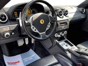 Ferrari 612 Interior 