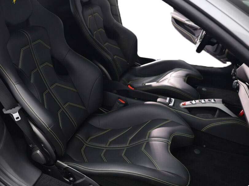 Ferrari 488 GTB Interior 