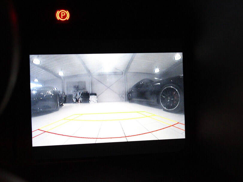 فيراري F12 الداخلية 