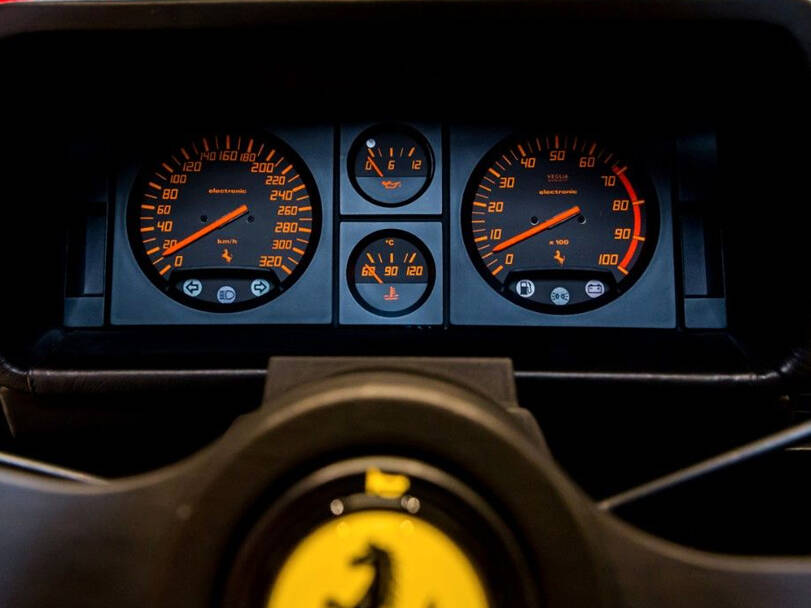 فيراري F512 M الداخلية 