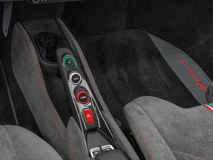 Ferrari F8 Tributo Interior 