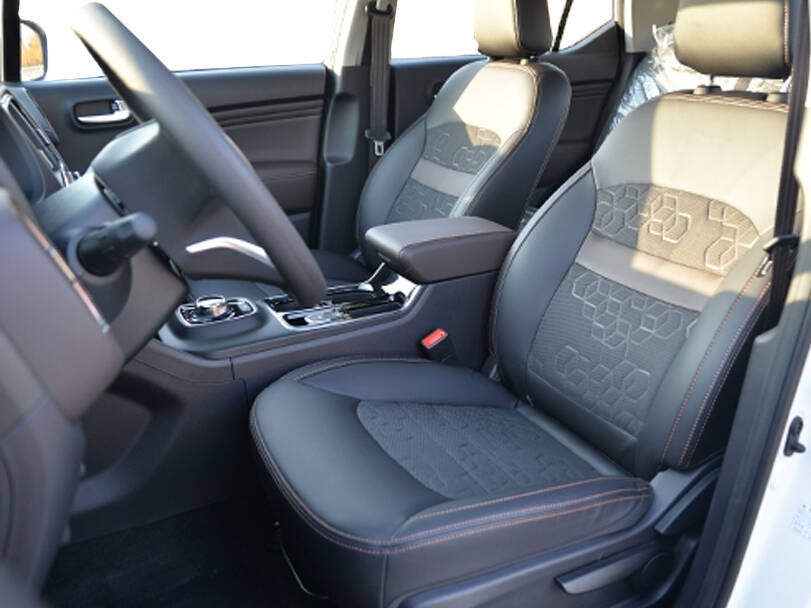 جي إيه سي GE3 EV الداخلية 