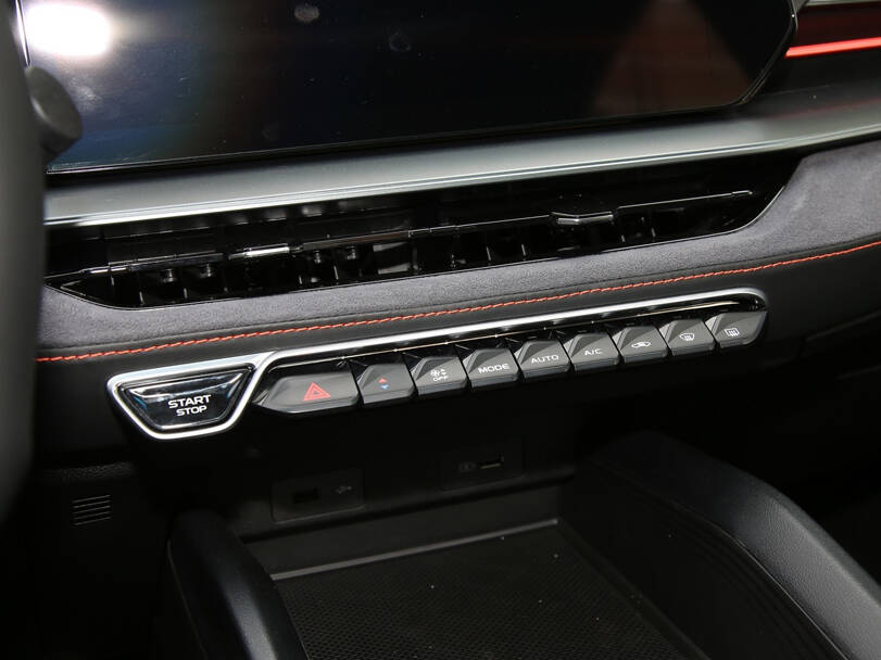 Geely Binray 2025 Interior 