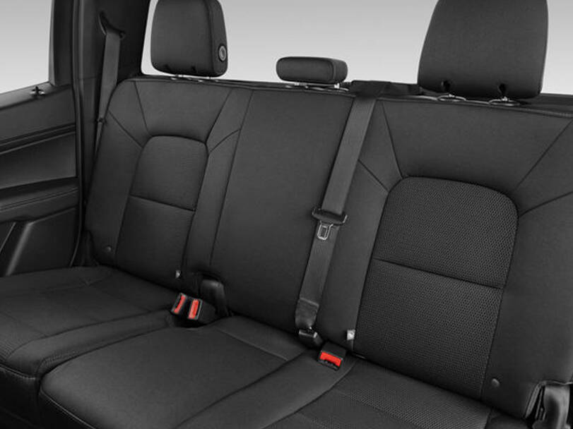 GMC Canyon 2025 Interior 