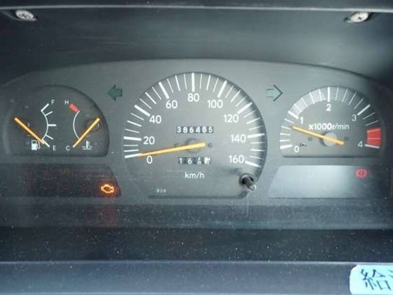 Hino Liesse II Interior 