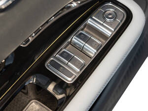 هونغ تشي HS3 الداخلية 