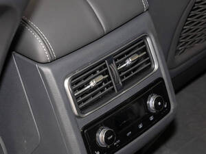 هونغ تشي HS7 الداخلية 