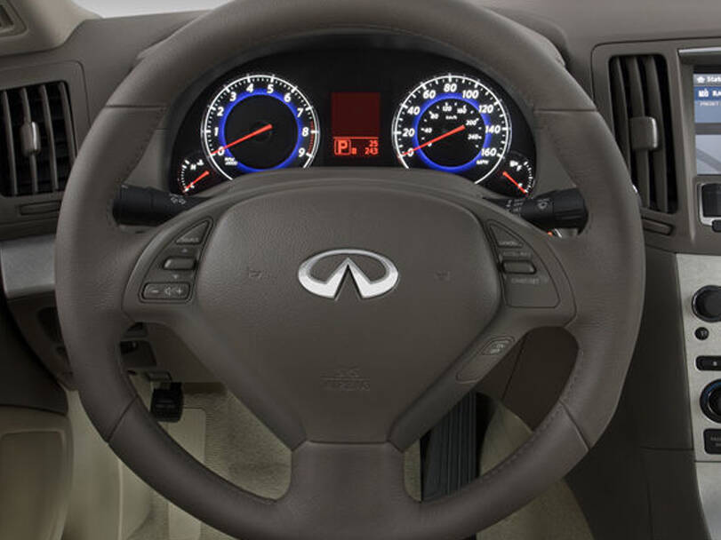 Infiniti G37 Interior 