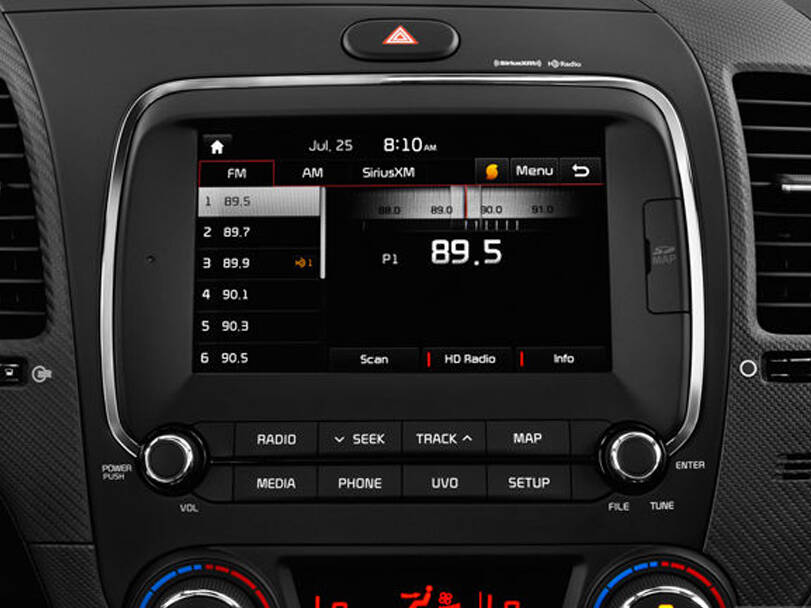 Kia Forte 2nd (YD) Generation Interior 