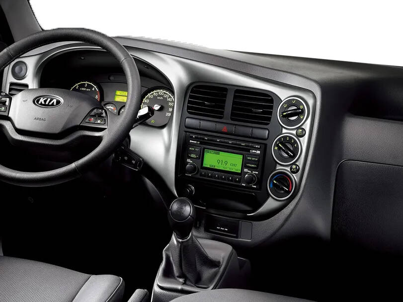 Kia K4000 Interior 