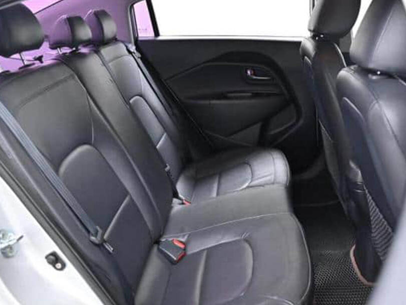 Kia Pride Interior 