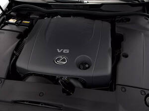 لكزس IS F الخارجية 