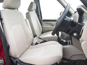 Mahindra XUV500 Interior 