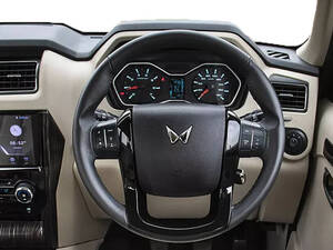 Mahindra XUV500 Interior 