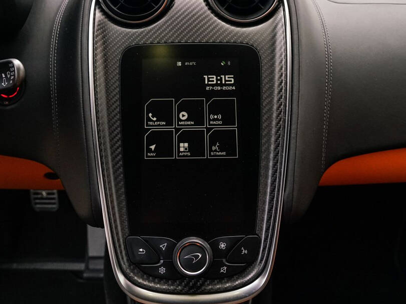 McLaren 600LT Interior 