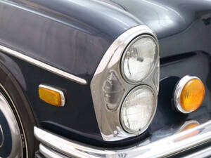 مرسيدس بنز 280 الخارجية 