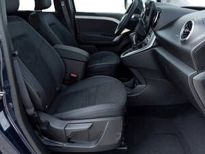 مرسيدس بنز T Class الداخلية 