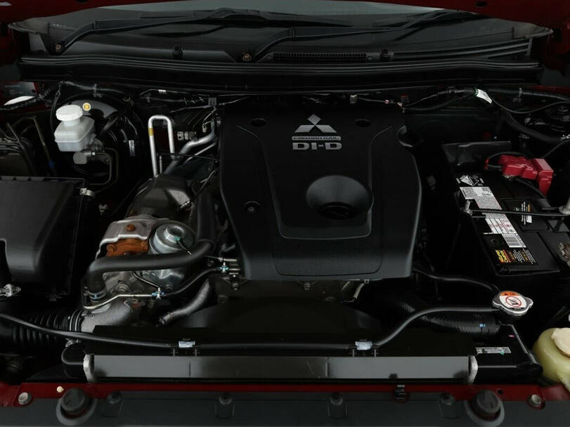 Mitsubishi Pajero Sport 2025 Exterior 