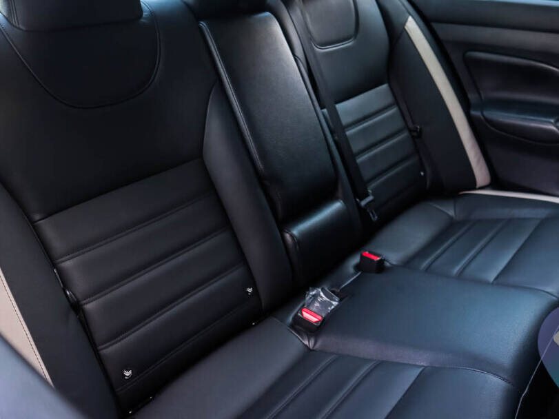 Nissan Almera Interior 