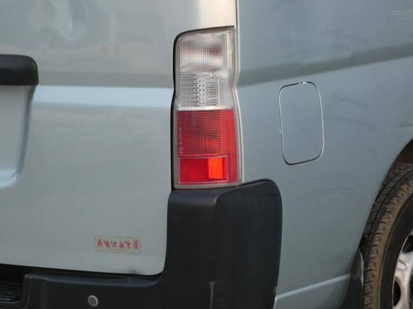 Nissan Caravan 4th (E25) Generation Exterior 