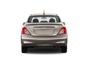 نيسان فيرسا الخارجية 