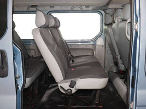 أوبل فيفارو الداخلية 