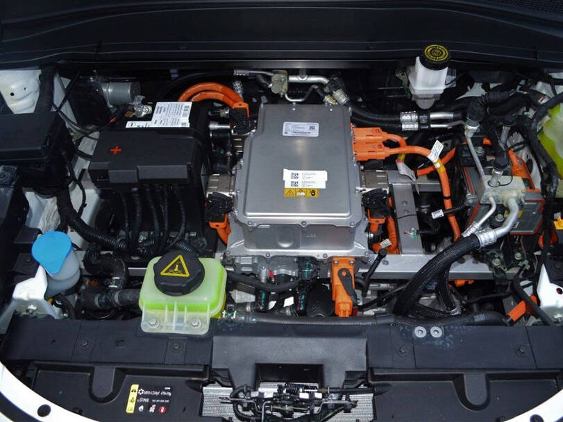 ORA Good Cat Exterior 