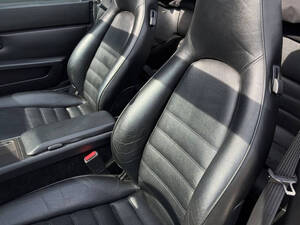 بورشه 944 الداخلية 