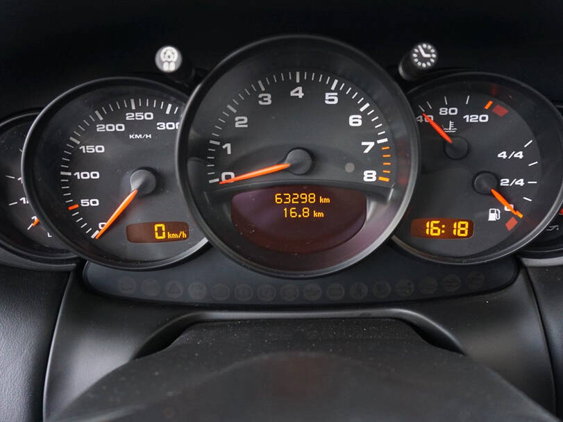 بورشه 996 الداخلية 