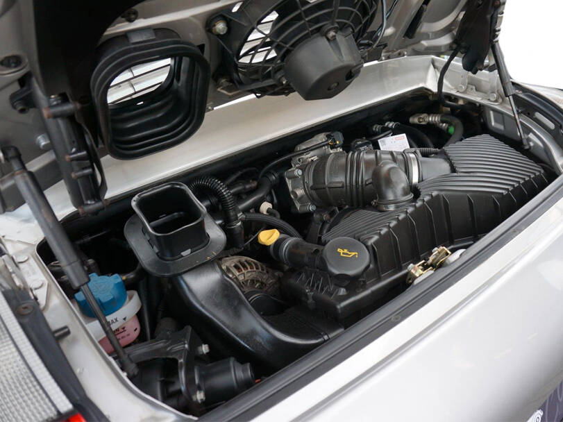 بورشه 996 الخارجية 