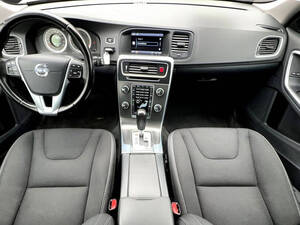 Volvo V60 Interior 