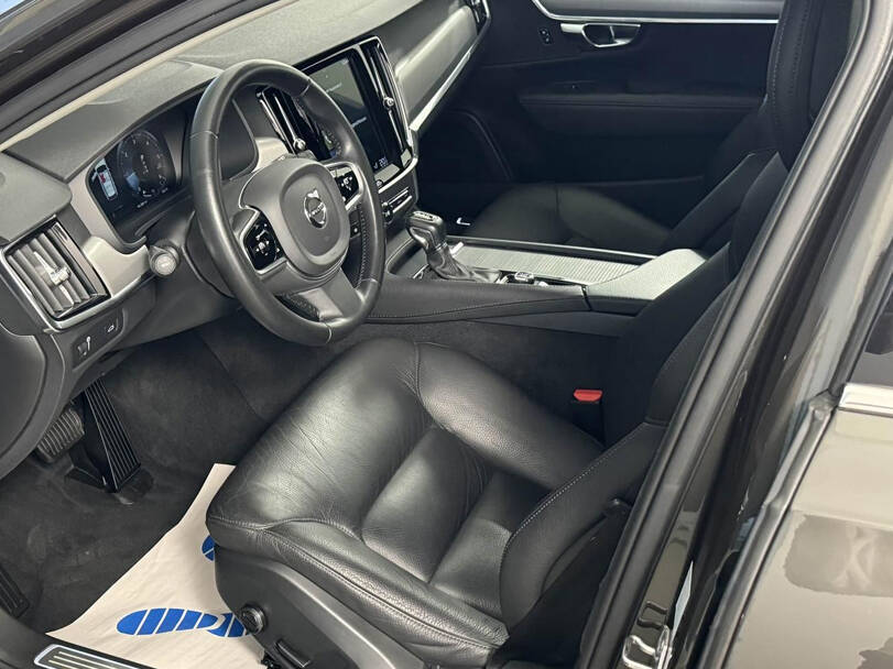 Volvo V90 2025 Interior 