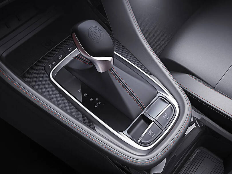 MG ZX Interior Gear Lever