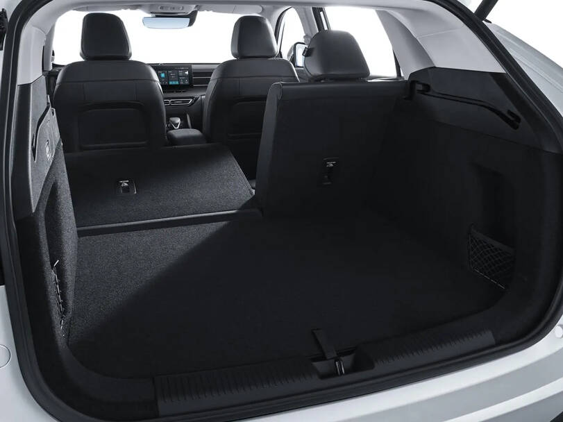 إم جي HS الخارجية Boot Space