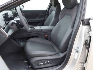 Dongfeng 007 Interior 